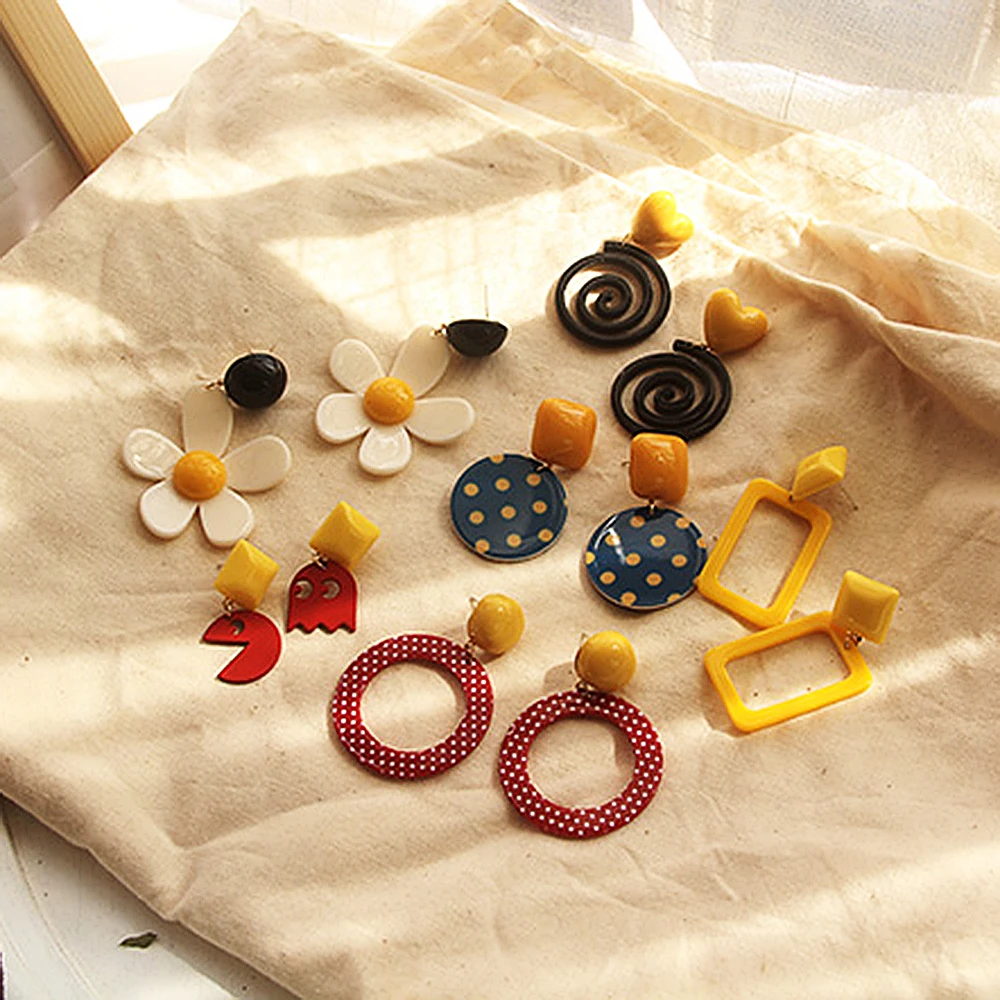 Anting Panjang Polka Dot Besar Wanita Bulat Resin Akrilik Giwang Telinga Anting Menjuntai Anting Menjuntai