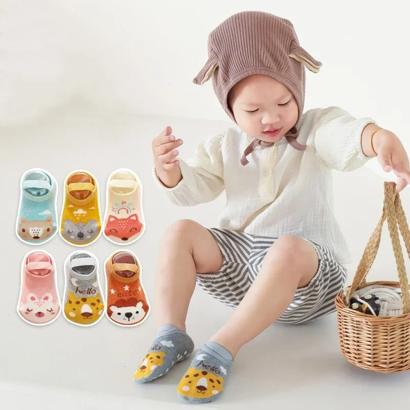Calcetines tobilleros de algodón para niños y niñas, medias elásticas suaves y cómodas para bebés, accesorios de ropa deportiva para el suelo