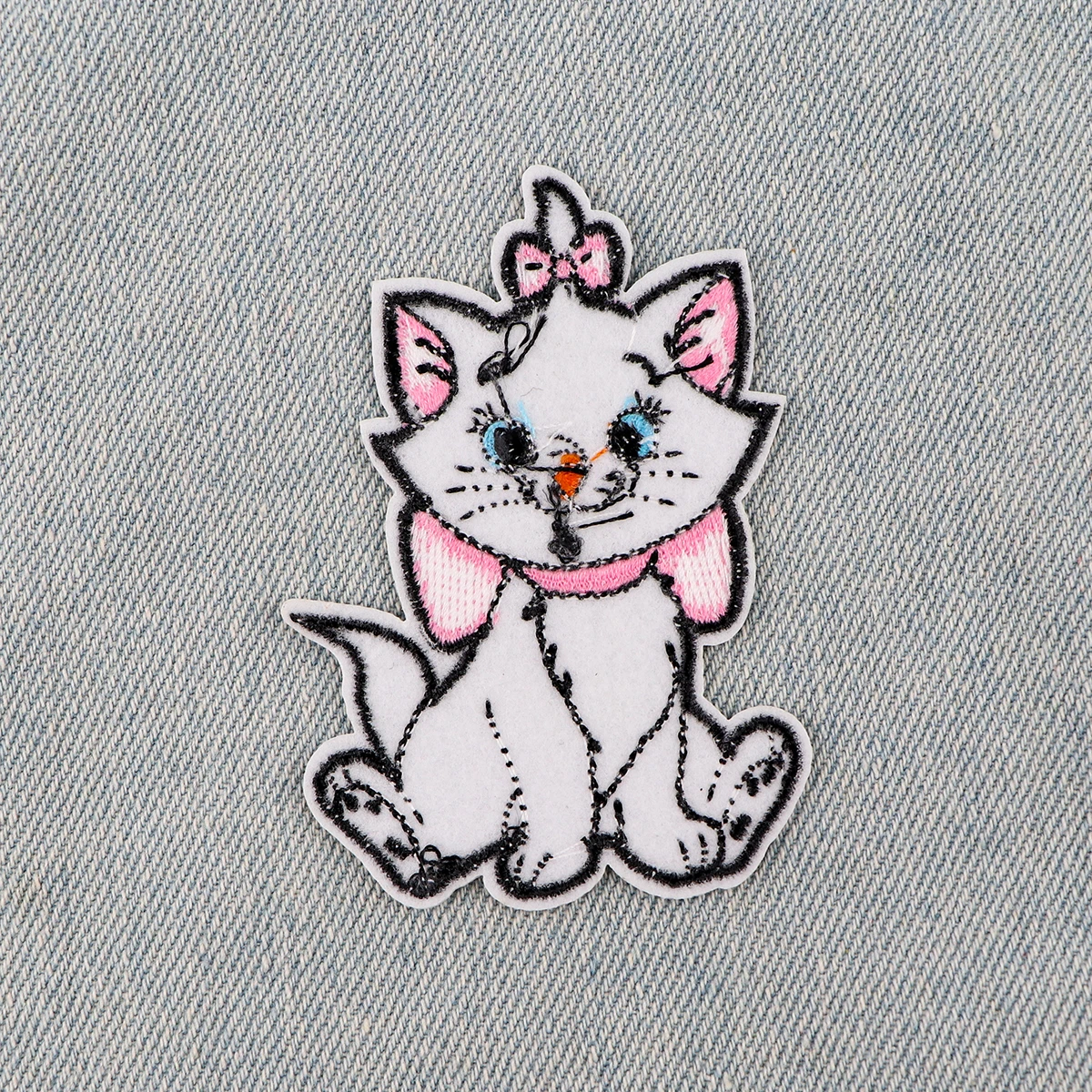 White Kitty Bordados Patches para Crianças, Emblema DIY, Patches Adesivos, Gato dos desenhos animados, Roupas Adesivos, Apliques