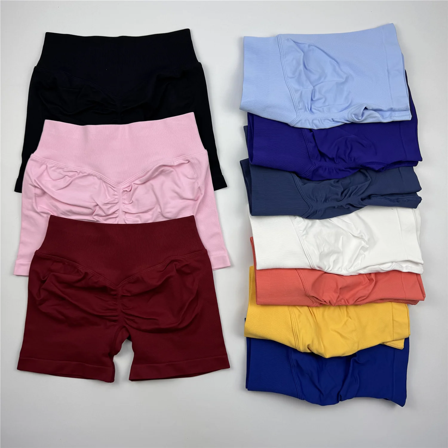 Pantalones cortos sin logotipo de 4,5 pulgadas, pantalones cortos de Yoga sin costuras de cintura baja, pantalones cortos de gimnasio para mujer, pantalones cortos de entrenamiento para motorista, Fitness elásticos 2025