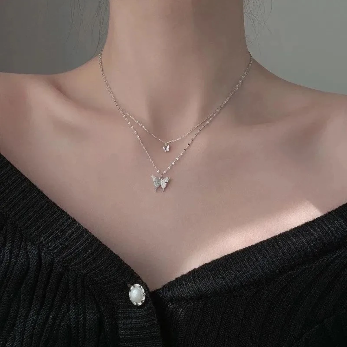 1 ผู้หญิง Lats ประกาย Double Layer สร้อยคอผีเสื้อประณีต Double Layer COLLAR CHAIN เครื่องประดับจัดเลี้ยงวันหยุดของขวัญ