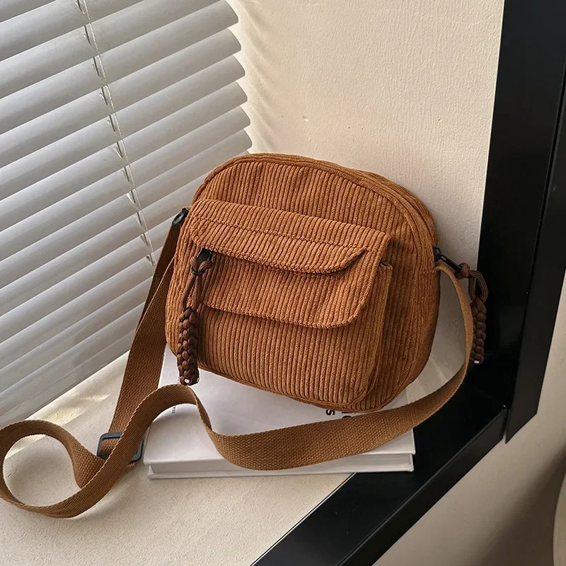 ผู้หญิงกระเป๋าสะพายเล็กสาววัยรุ่นCrossbodyกระเป๋าน่ารักToteนักเรียนStreetเกาหลีHarajuku Messengerกระเป๋า