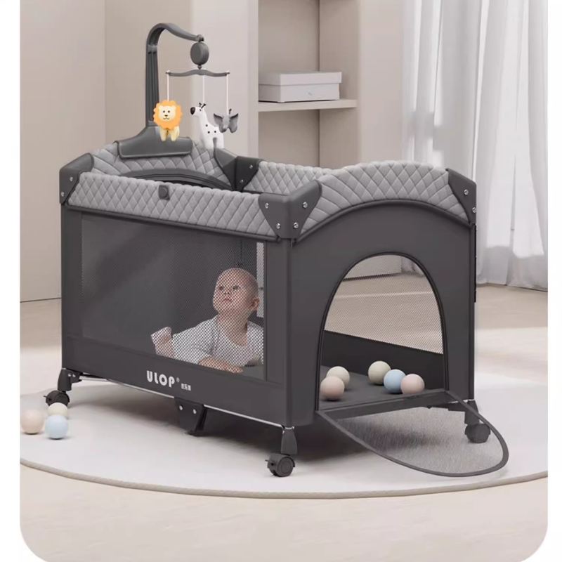 Light Luxury and Simple Baby Crib, Foldable and Spliced Large Bed, Mobile Baby Bed, Portable Newborn Baby Diaper Table