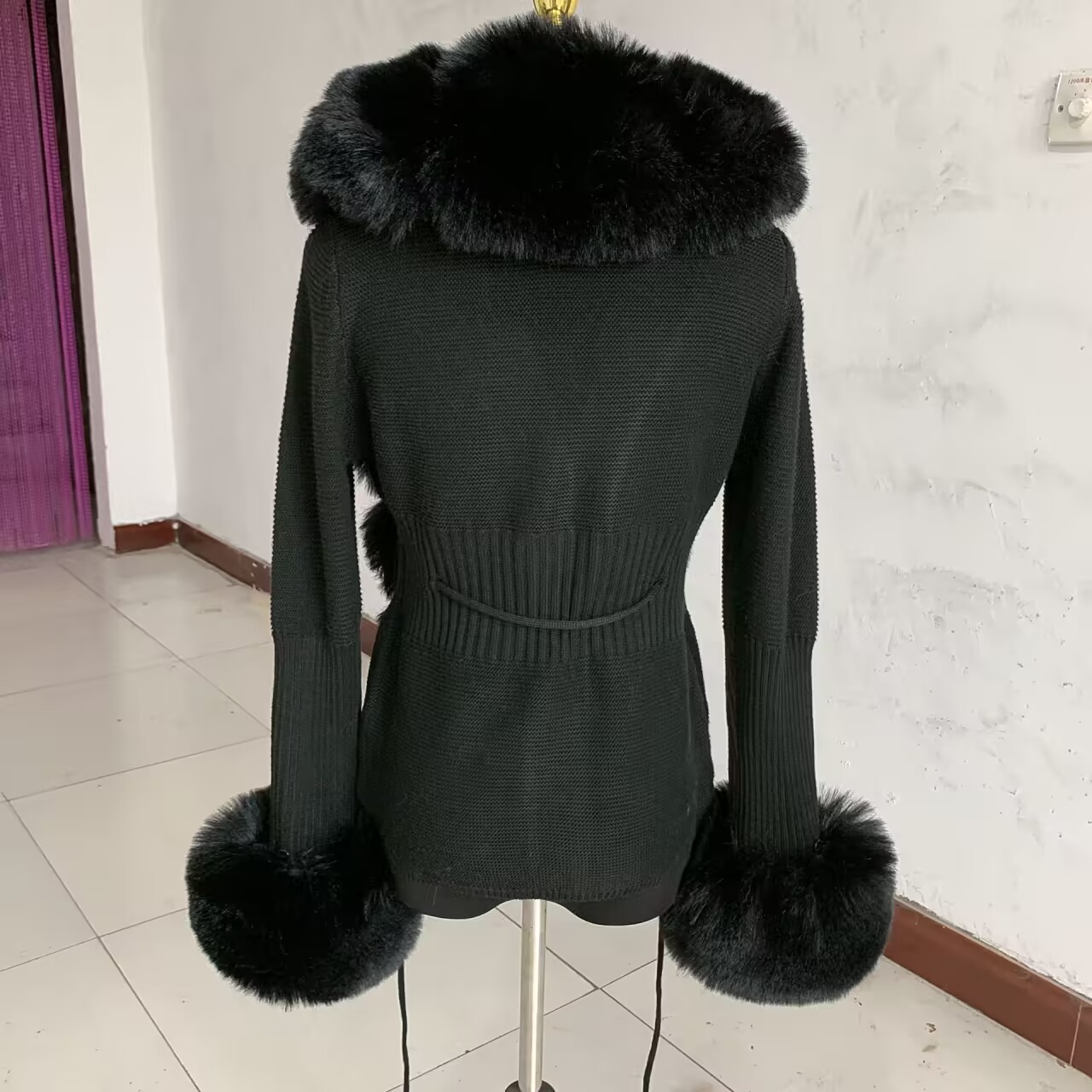 Camisola recortada feminina cardigan primavera outono venda quente camisola de malha de pele sintética cardigan com gola de pele de raposa falsa casaco feminino