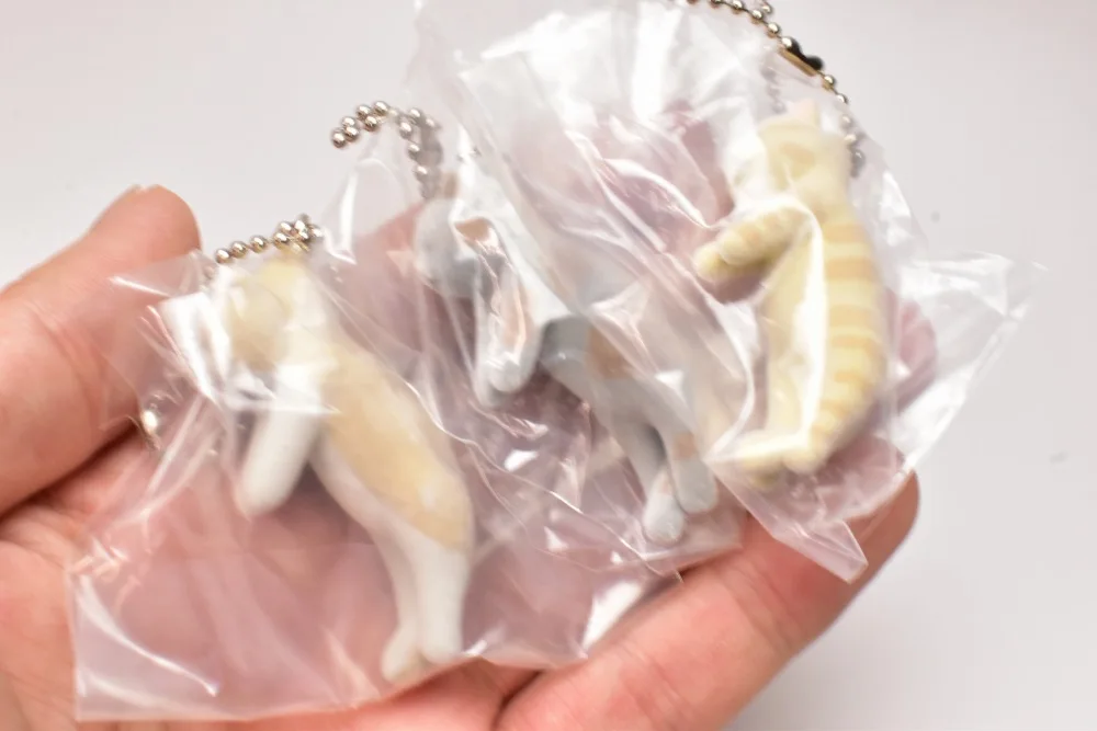 クオリア カプセルトイ つまた猫 3 マスコット フロッキー ピンチ キャット ボール チェーン かわいい まだら バイカラー エキゾチック ショートヘア トンキネス 子猫