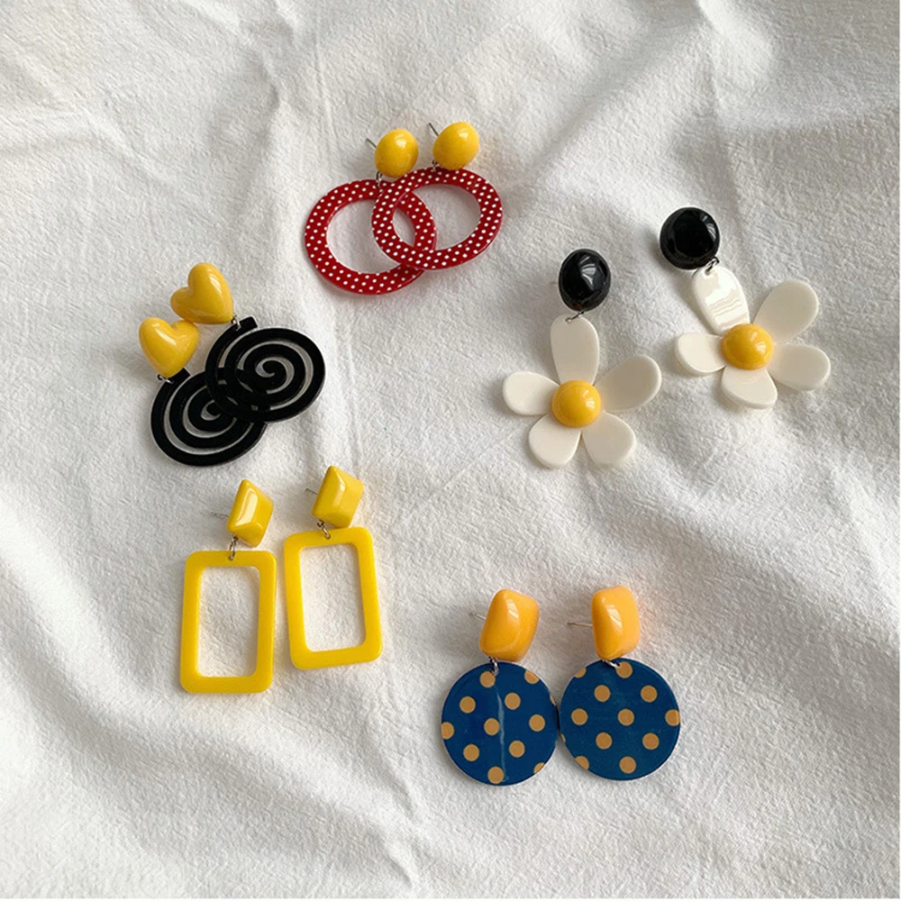 Anting Panjang Polka Dot Besar Wanita Bulat Resin Akrilik Giwang Telinga Anting Menjuntai Anting Menjuntai