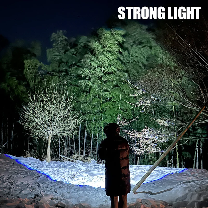 Torcia a tre occhi Monster Night Hike portatile Glare forte magnete illuminazione stroboscopica piccolo mostro torcia a Led