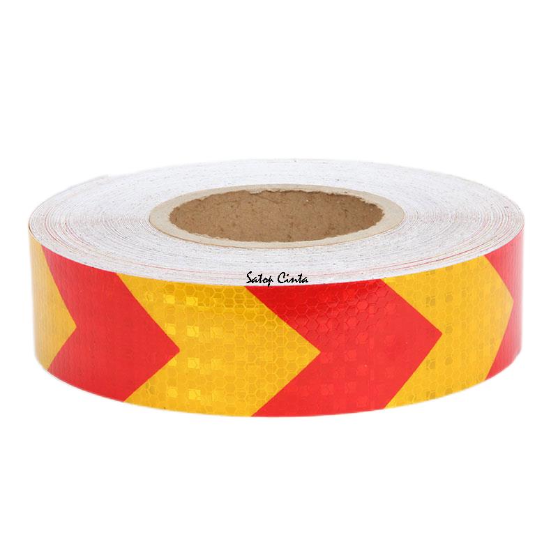 Светоотражающая лента со стрелками, 5 см * 50 м