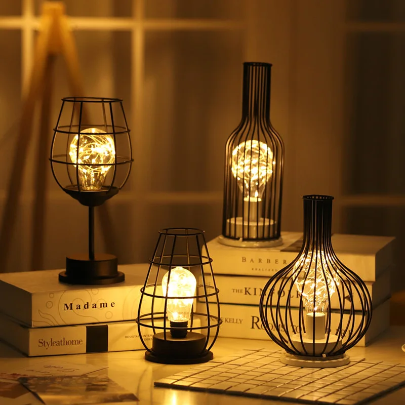 1PC indoor ijzerdraad kooi ontwerp nachtlampje, batterij-aangedreven LED-lamp, decoratieve tafelverlichting voor slaapkamer, woonkamer