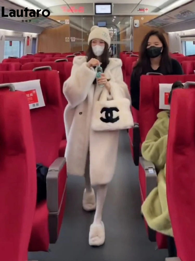Lautaro-abrigo de oso de peluche para mujer, abrigo largo de gran tamaño, blanco, grueso, cálido, con capucha, holgado, informal, moda coreana, invierno, 2023