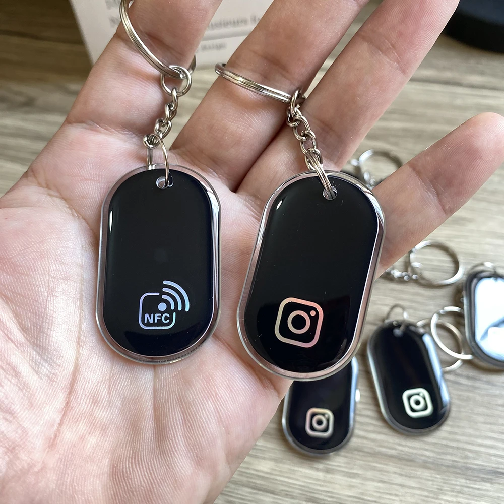 Increase Followers with NFC Tap Key Tag Card Epoxy Waterproof  Instagram Facebook WhatsApp NFC Keychain
