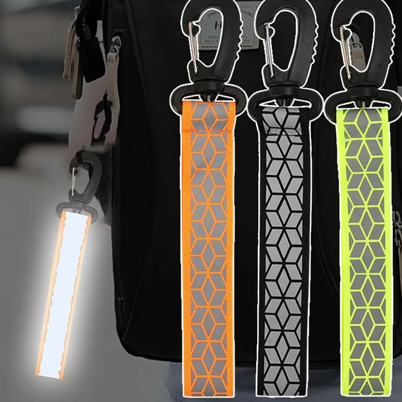 Llavero con colgante de correas reflectantes para acampar al aire libre, correr de noche, mochila de ciclismo, llaveros brillantes ligeros de seguridad, 2 uds.