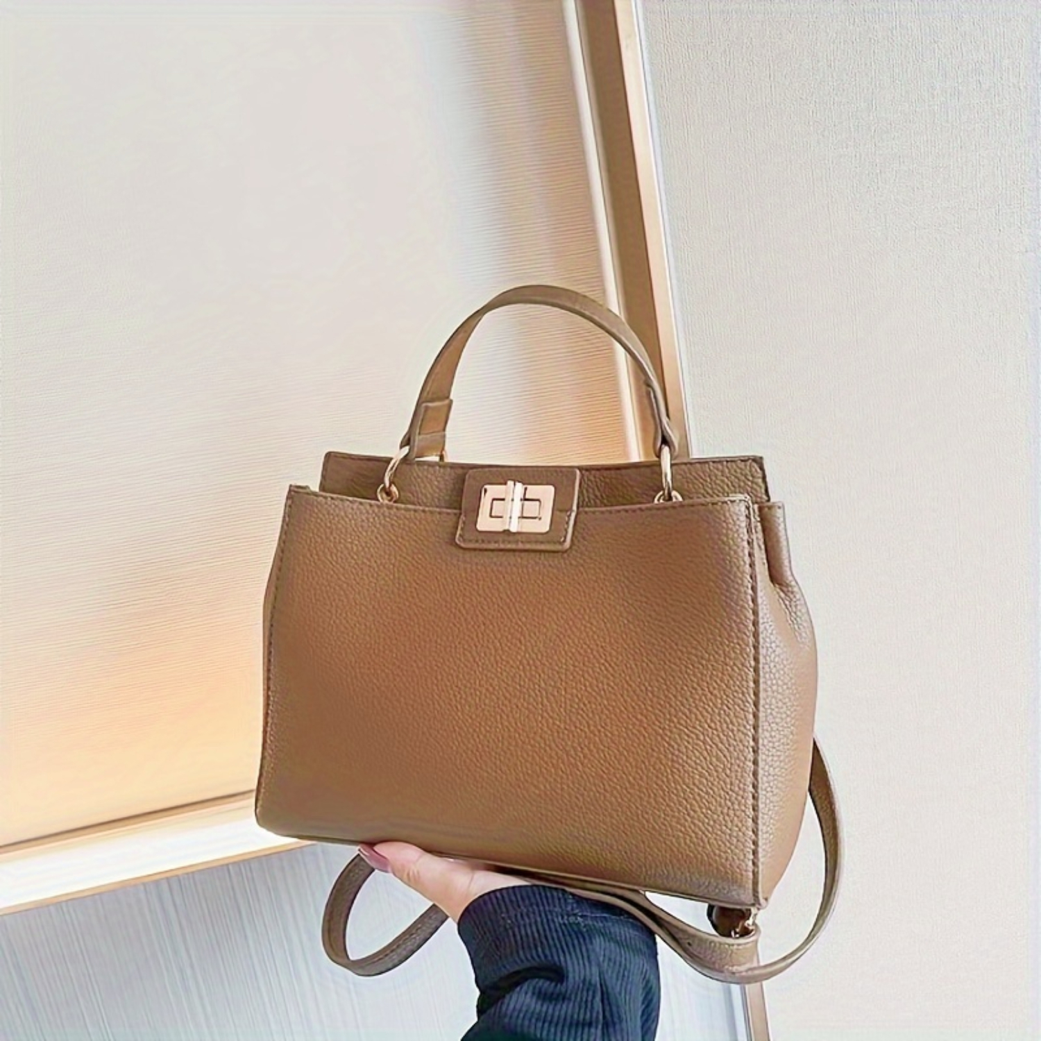 กระเป๋าสะพายสตรีสไตล์วินเทจหรูหราหนัง PU กระเป๋าสะพายข้าง