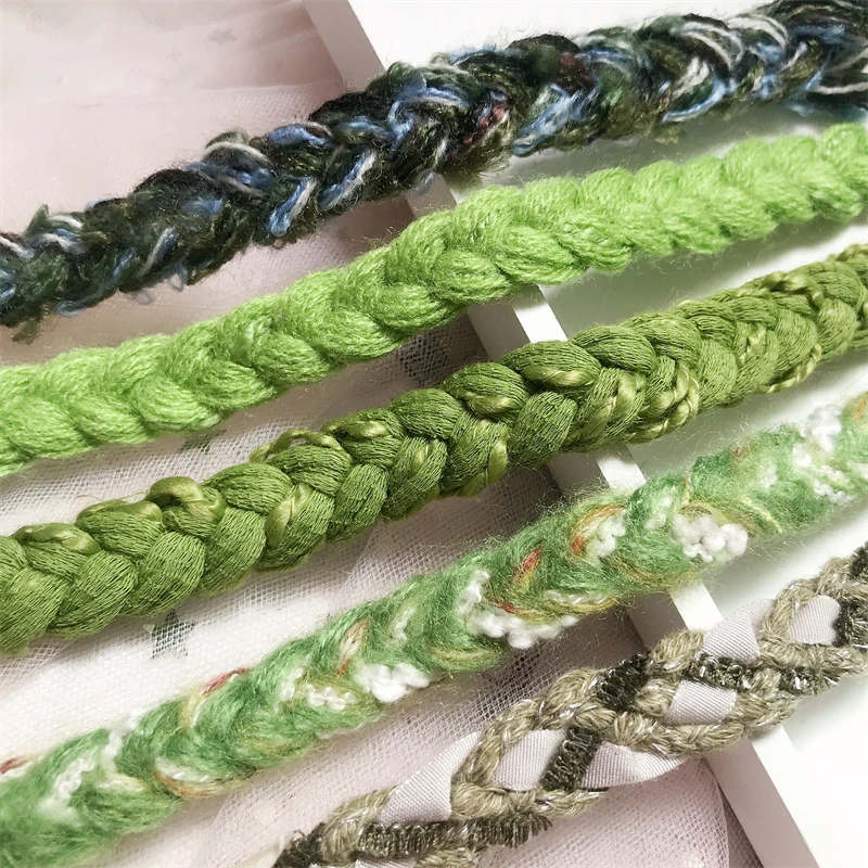 ชุดสีเขียวทวีตขอบกระเป๋าเสื้อผ้าลูกไม้ชุดใหม่แขนทอแบบ DIY อุปกรณ์เสื้อคอโปโลเสื้อริบบิ้นประดับสายรัด