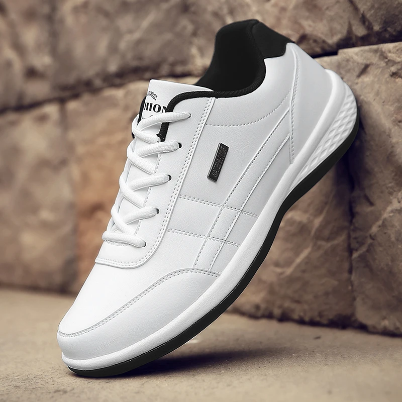 Scarpe da uomo 2024 tendenza moda traspirante tutto-fiammifero scarpe sportive casual scarpe basse antiscivolo da esterno tendenza scarpa casual traspirante