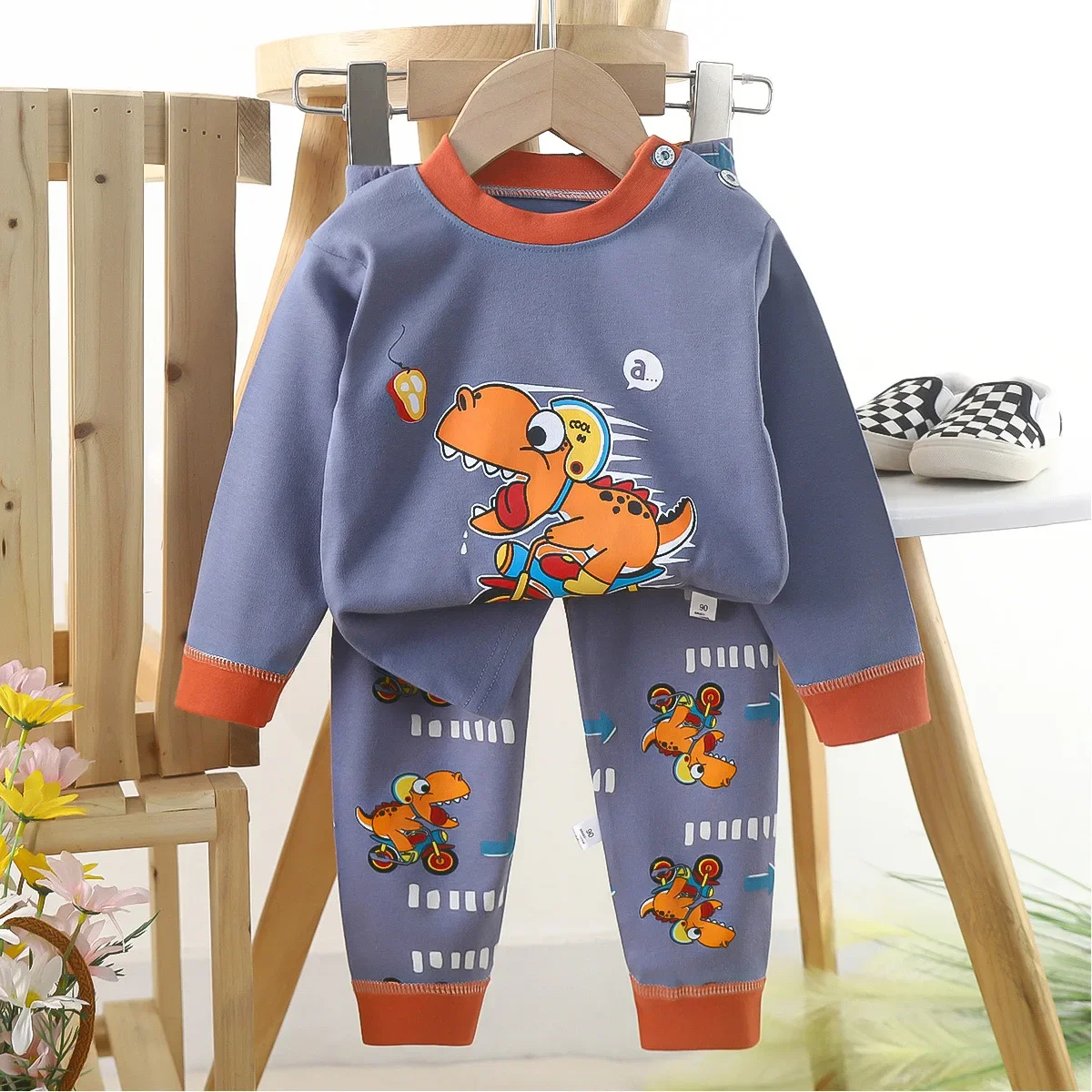 Pijamas de algodón cálidos informales para niños, camiseta de manga larga con bonito oso de dibujos animados, Tops y pantalones, conjuntos de ropa de dormir de otoño para bebés