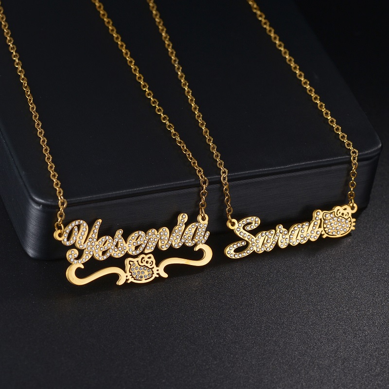 Collar con nombre personalizado para mujer y niña, placa con diamantes de imitación con forma de gato, joyería bonita, regalo de cumpleaños, 365