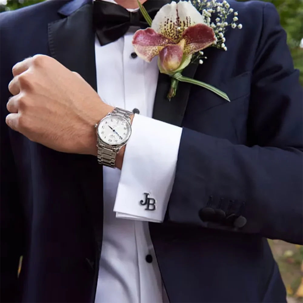 Skyrim 2 Stück individuelle Manschettenknöpfe für Herren, Edelstahl, personalisierte Initialen, Buchstaben-Manschettenknöpfe für Anzug, trendiger Schmuck, Hochzeitsgeschenk