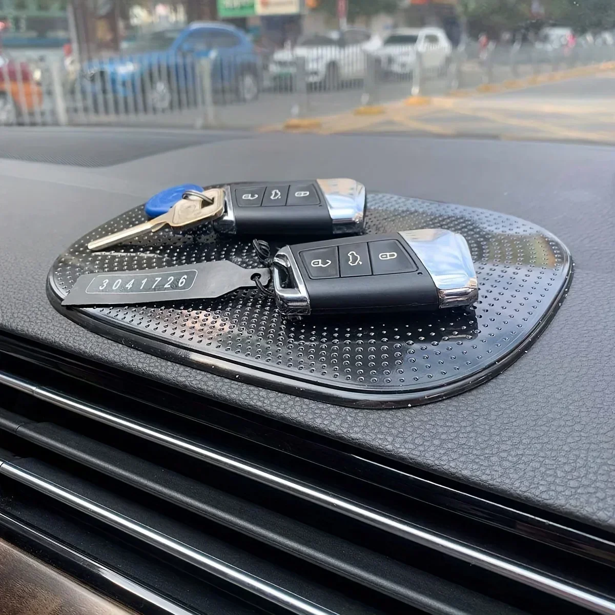 1 Stuks Auto Antislipmat Magic Antislip Slide-Proof Pad Dashboard Sticky Dash Zelfklevende Mobiele Telefoon Mobiele Houder Zwart Siliconen