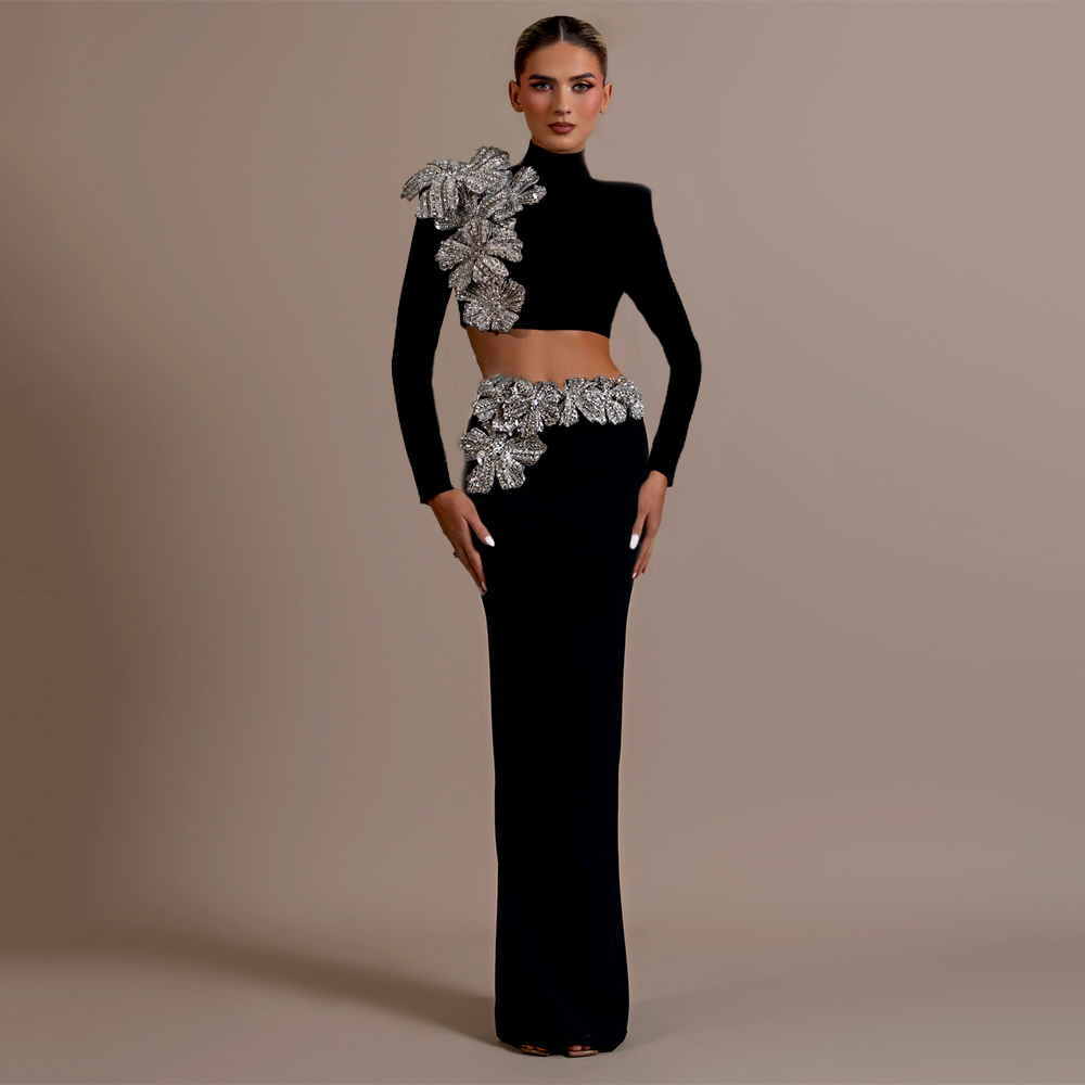 Conjuntos de dos piezas para mujer, Tops sexys de manga larga con diamantes, faldas, ropa de otoño, conjuntos de vendaje para fiesta y Club, novedad de 2024