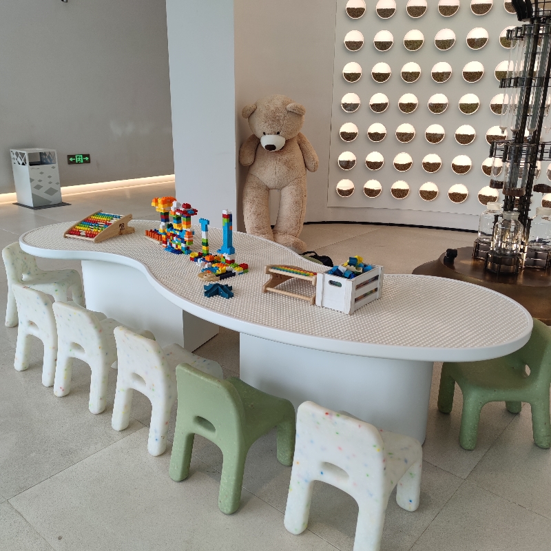 Juego de muebles de madera para niños, mesa de juguete, bloques de construcción
