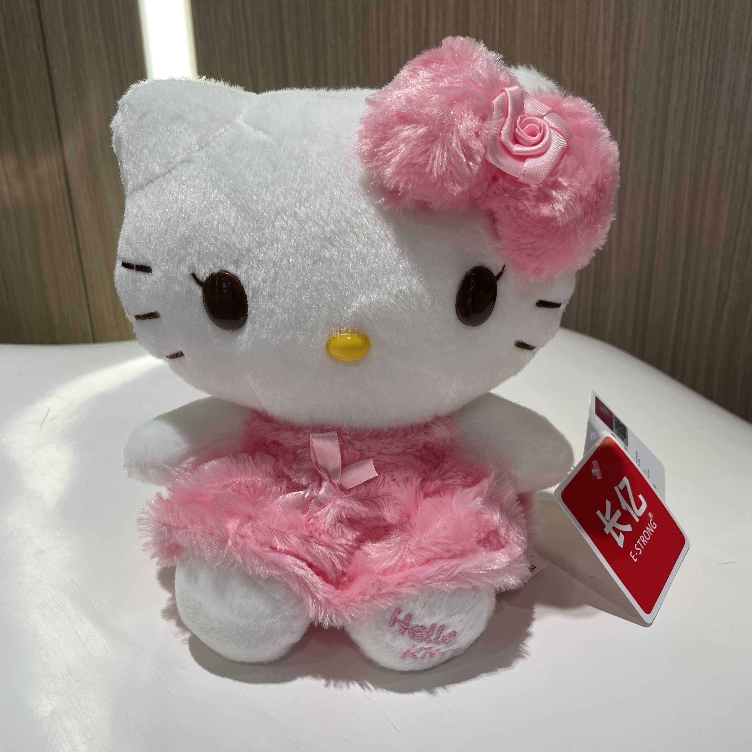 100 % echte Sanrio Hello Kitty Cinnamoroll Kuromi Melody Stoffpuppe, bequemes weiches Plüschtier, Valentinstag, Geburtstagsgeschenk