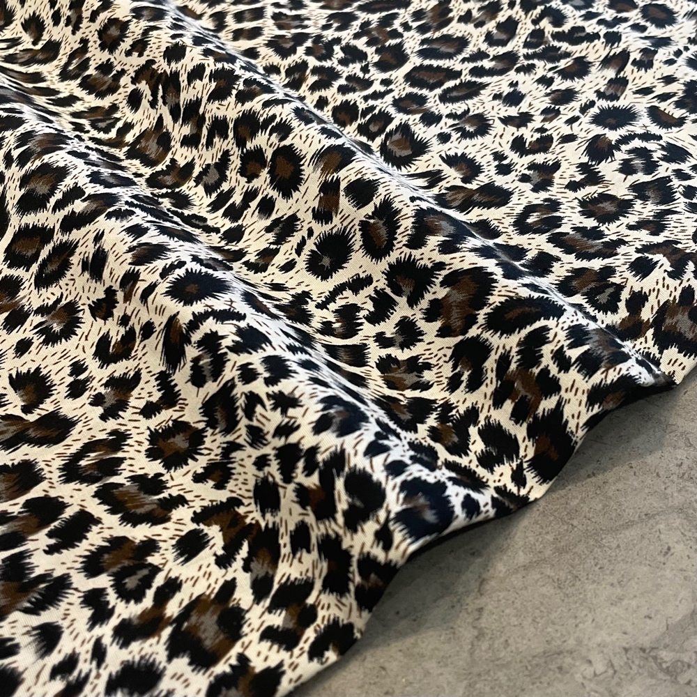 ผ้าพิมพ์ลายลายเสือดาวย้อนยุค145*50ซม. ชุดกี่เพ้าผ้าฝ้าย100% 40s แฟชั่นผ้าคอตตอนตัดเย็บผ้าทำมือ