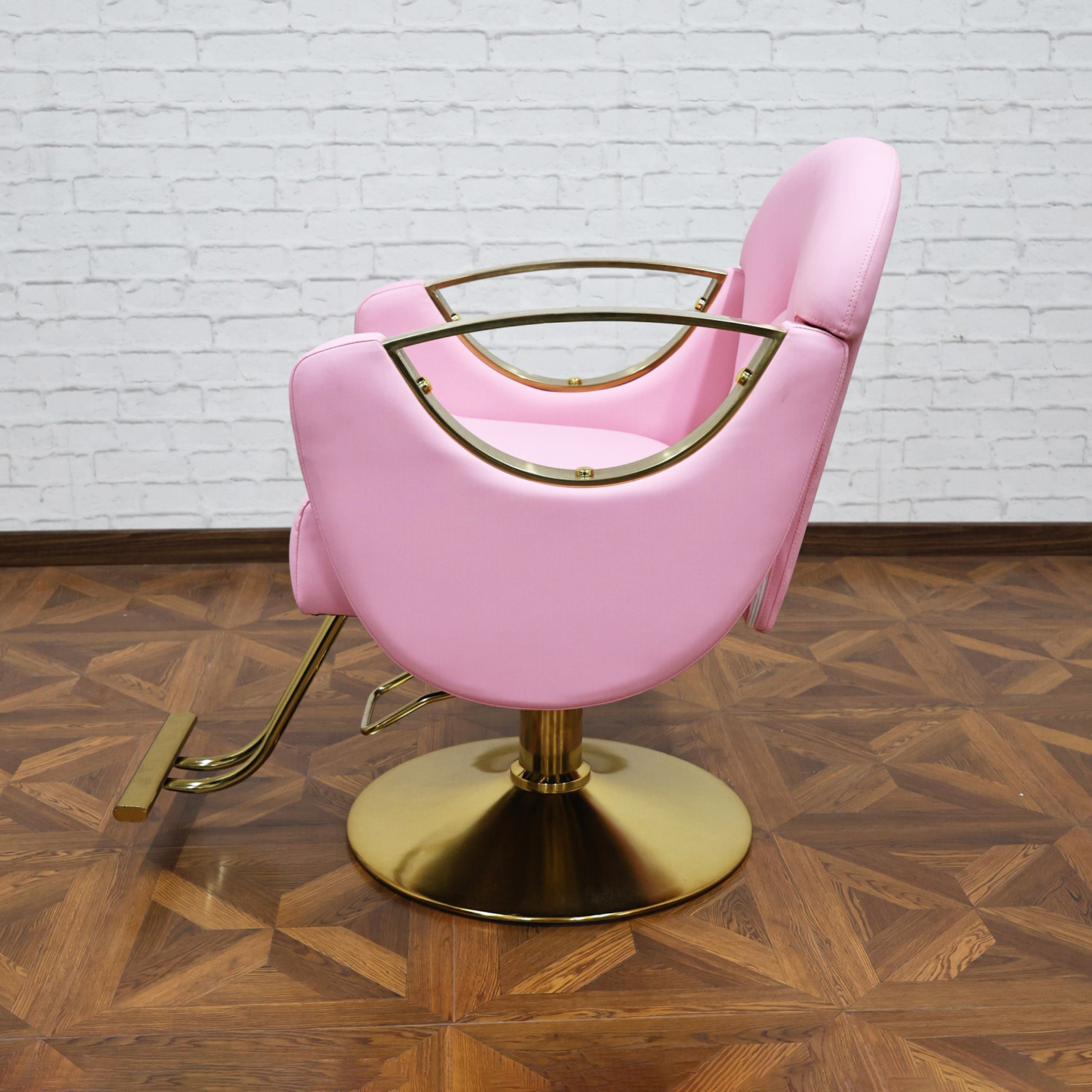 เก้าอี้ตัดผมร้านตัดผม, 360 °   เก้าอี้ไฮดรอลิกหมุนได้ สีชมพู ดีไซน์ใหม่ เฟอร์นิเจอร์ร้านทำผมแบบปรับแต่งได้ ขายส่ง