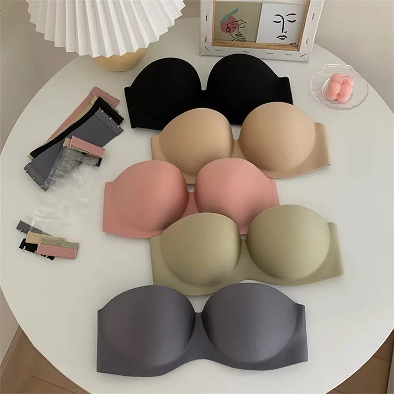 Reggiseni sexy senza spalline da donna Bralette senza fili Intimo femminile morbido Reggiseni senza cuciture da donna Reggiseno invisibile con cinghie da 2 pezzi