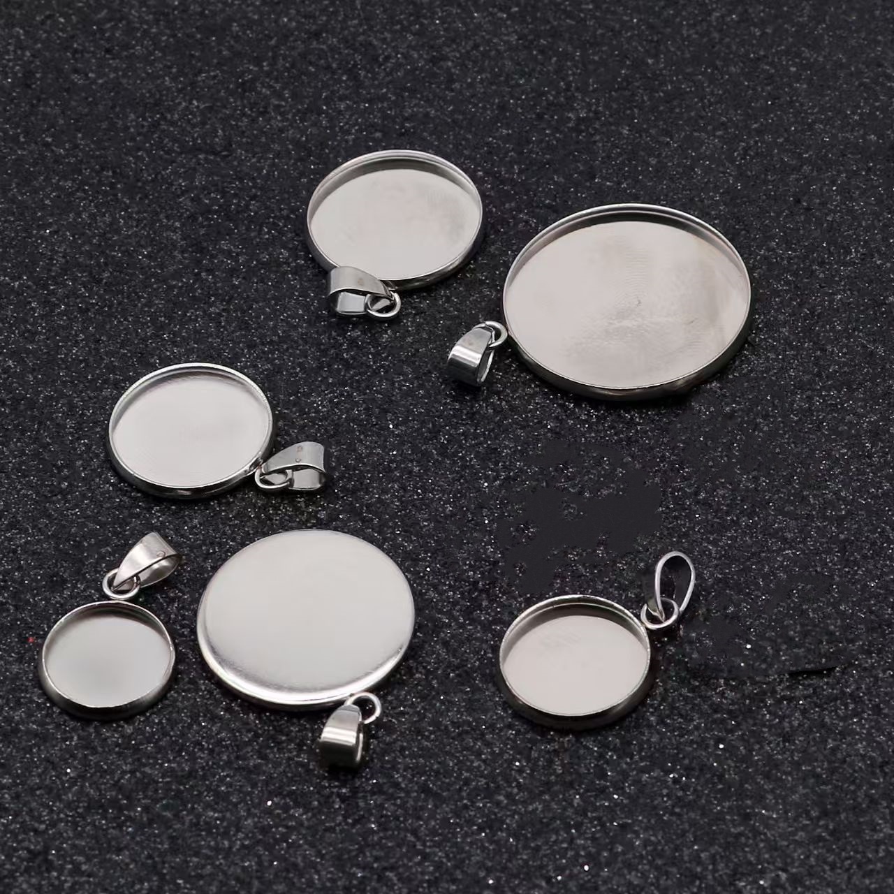 10 sztuk/partia bazy kaboszonu ze stali nierdzewnej, zawieszki do wyrobu biżuterii pasujące do rozmiarów 18, 20, 25, 30 mm
