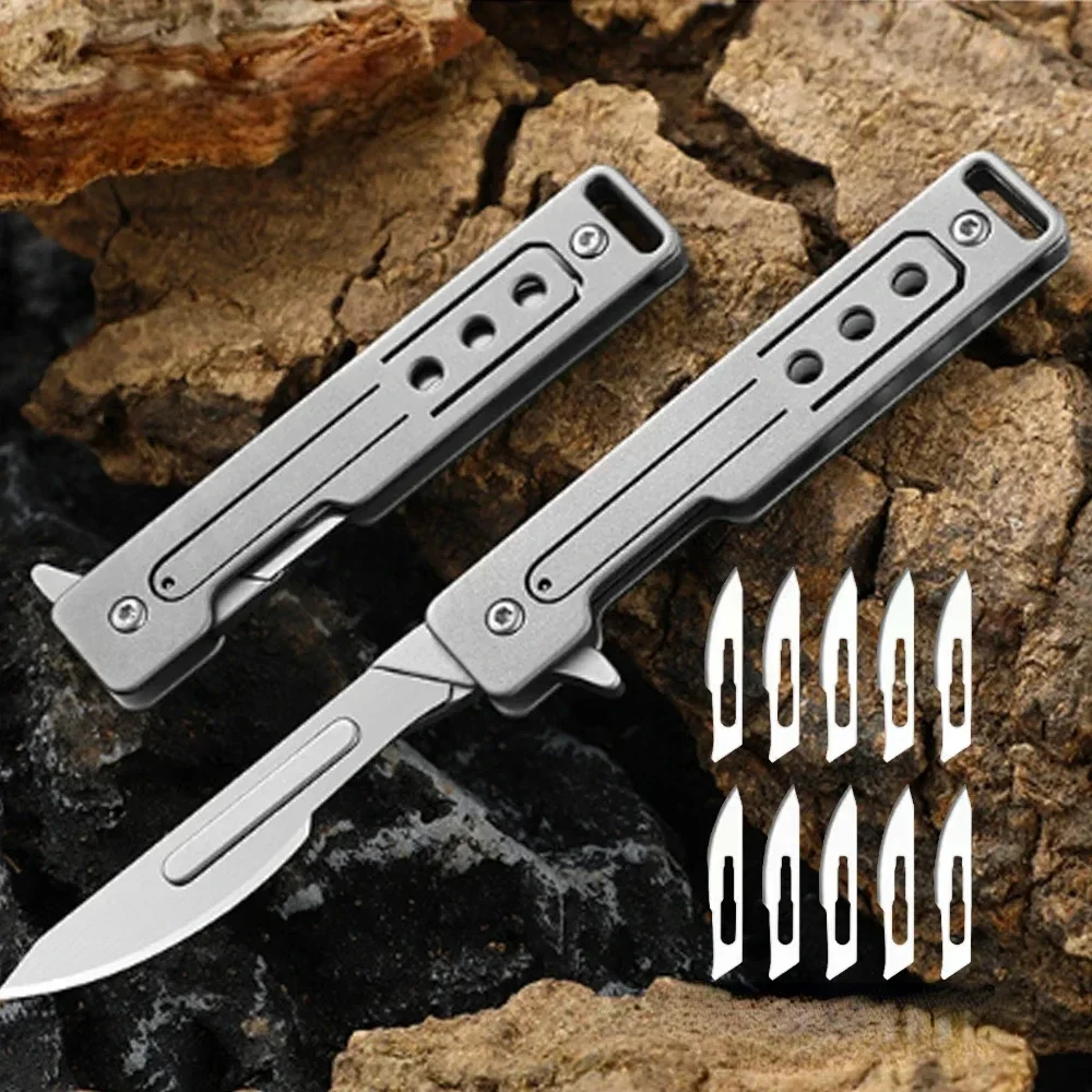 Cuchillo plegable de apertura rápida para bisturí de aleación de titanio, cuchillo de bolsillo EDC para desembalaje, cuchillo para acampar al aire libre con 10 Uds de cuchillas reemplazables