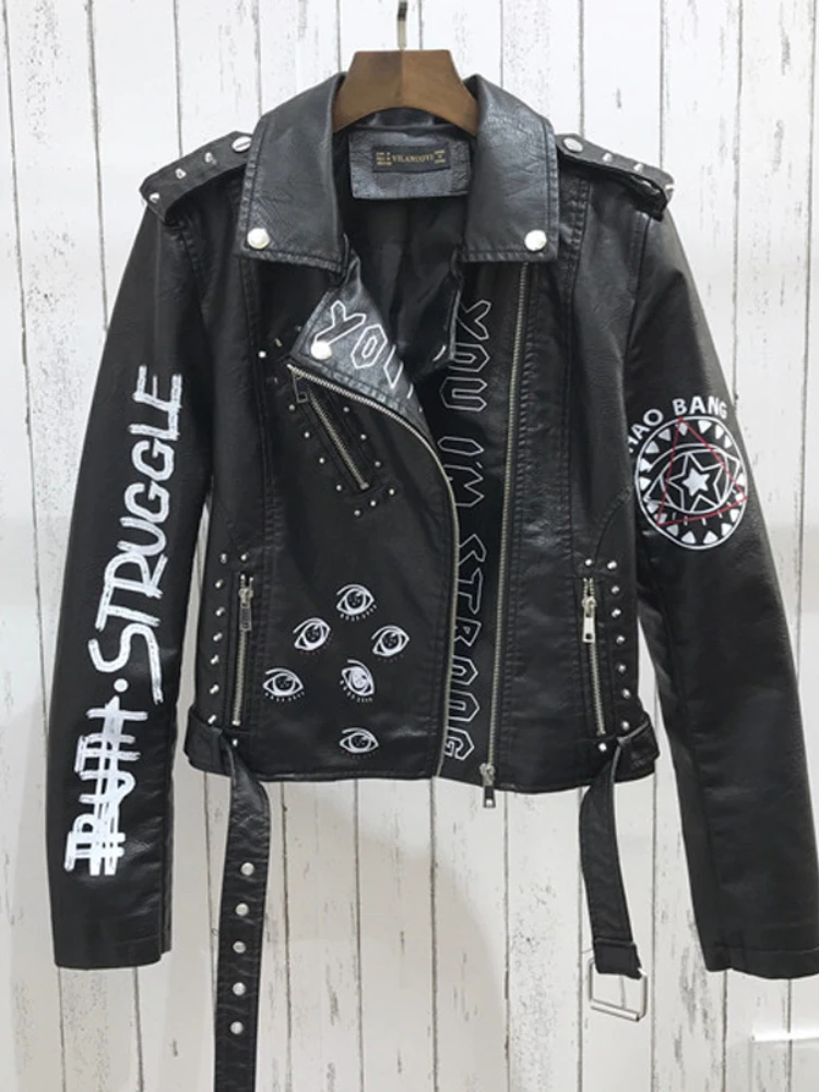ผู้หญิงรถจักรยานยนต์เสื้อหนังFauxฤดูใบไม้ผลิStreetwear Graffitiพิมพ์BikerหนังสุภาพสตรีสีดําLapel Zipper Outwear