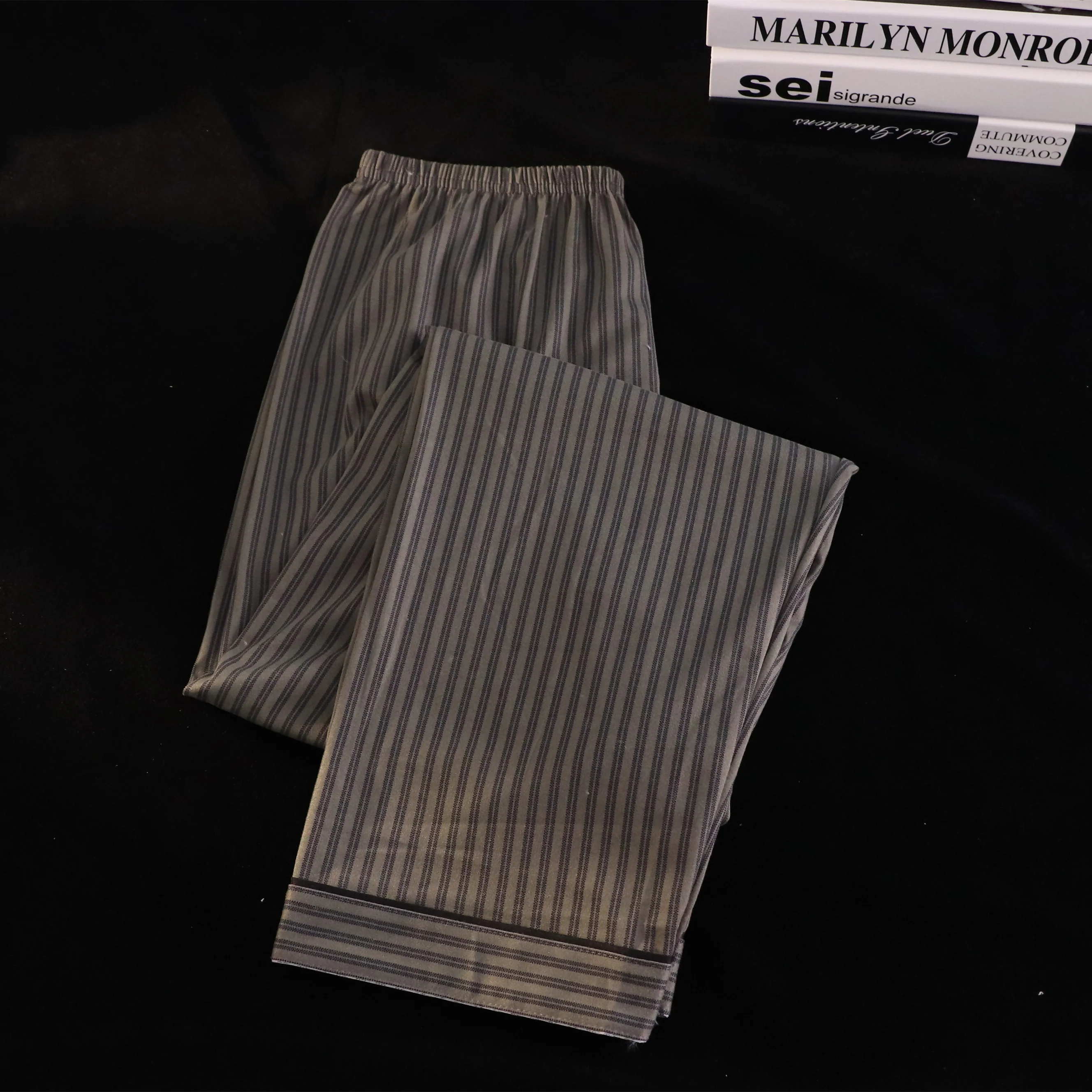 Conjunto de Pijamas de Casal t 2024 em Aodão com Manga Longa para Mulheres, Estilo Simples, Calças Longas para Homen...