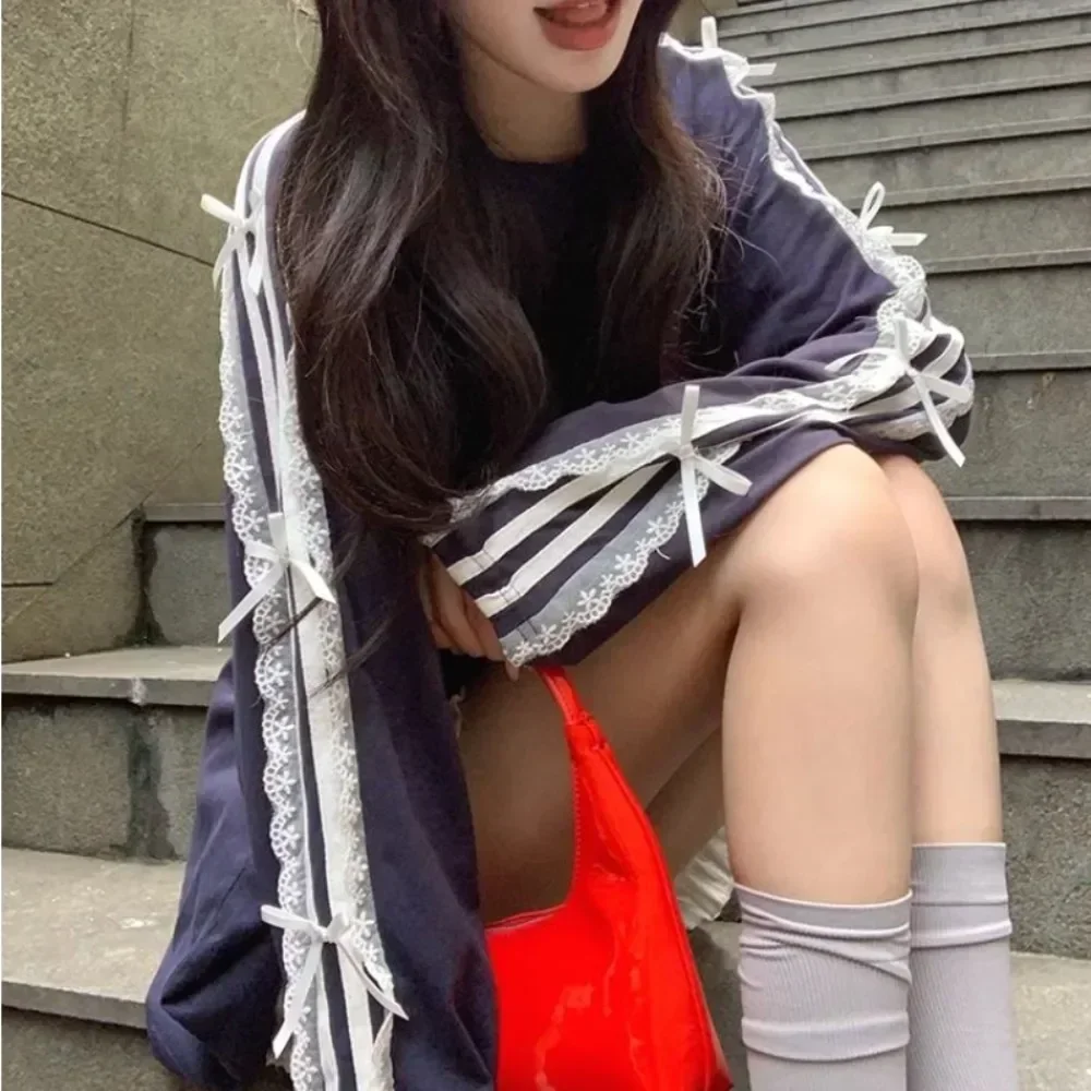 Neploe-Camiseta informal de manga larga con cuello redondo para Mujer, ropa minoritaria de retazos de encaje con lazo holgado, ropa de Mujer de longitud media ajustada que combina con todo
