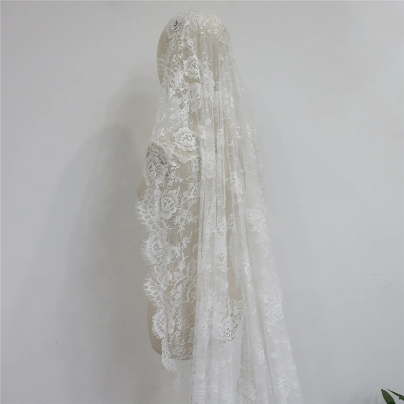 Off White Mantilla Style Wedding Bridal Veils Lace Chapel Catholic Vintage Long Accessories For Brides Soft Floral Flowers 3M