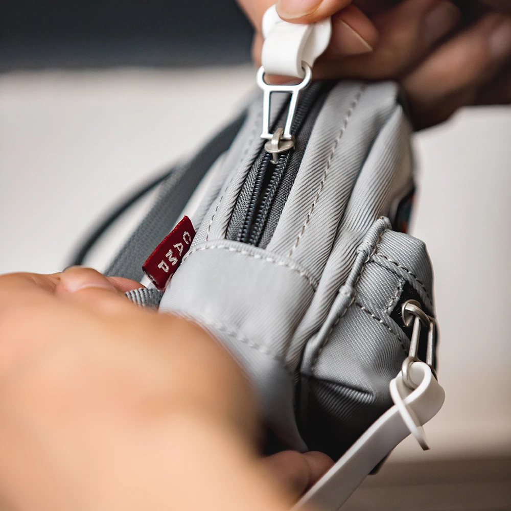 Maden Mountain Series Mini Functionalแขวนกระเป๋าขนาดเล็กกลางแจ้งเอวกระเป๋าหูฟังสําหรับผู้ชายและผู้หญิง