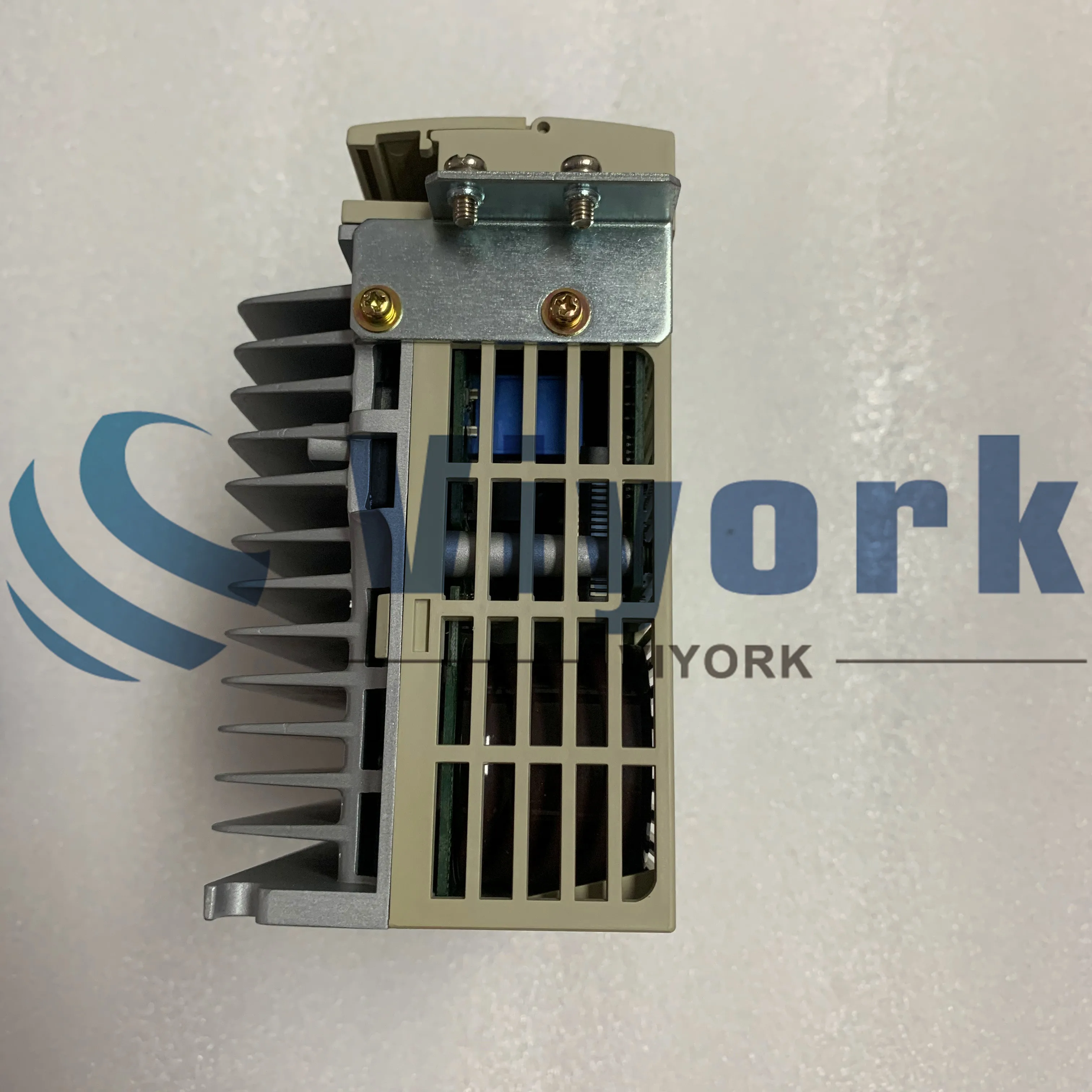 SGDE-04VP SERVO DRIVE NEW