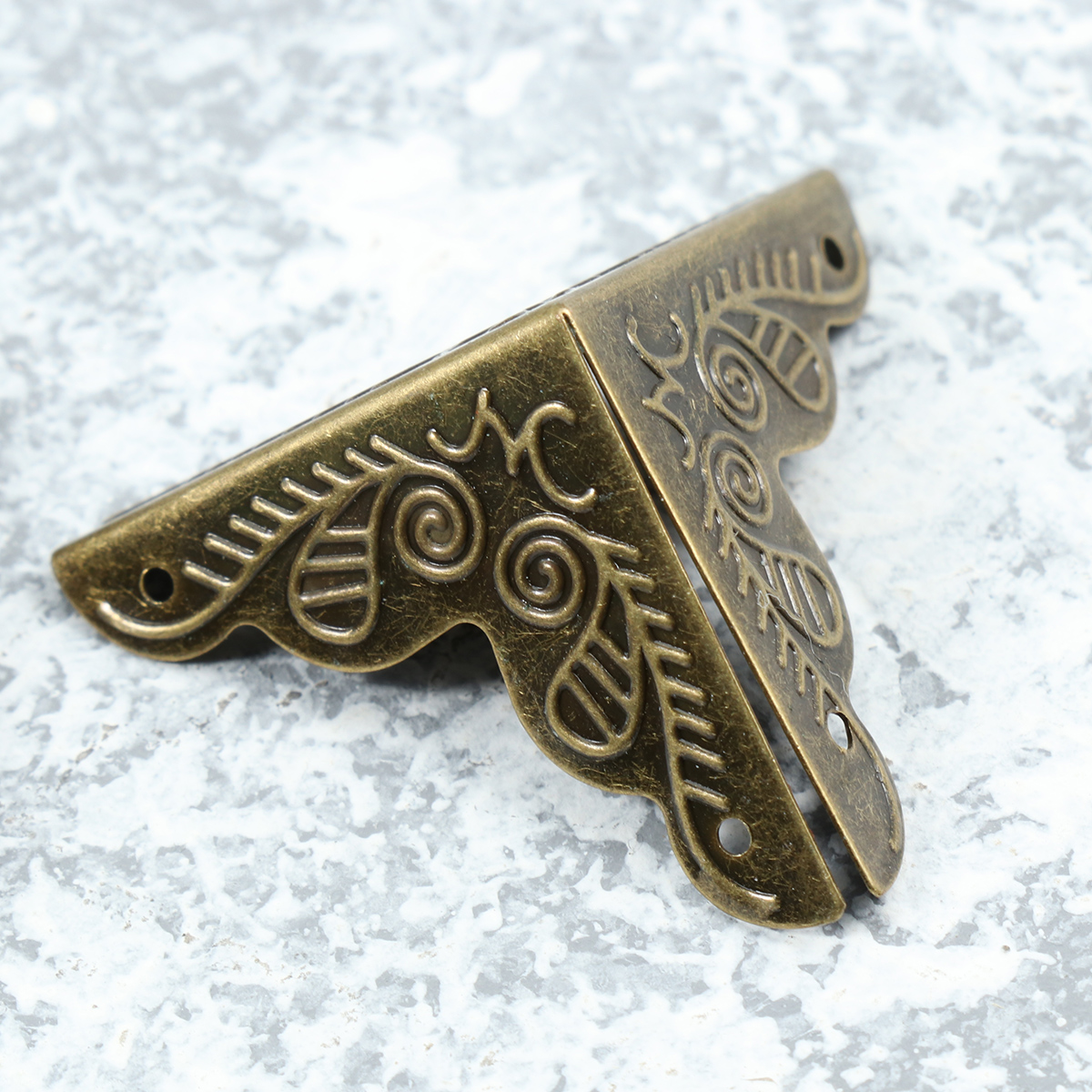 絶妙な金属製のコーナープロテクター、家具プロテクター、ギフトボックス用カバーパッド、ヴィンテージガード、30個