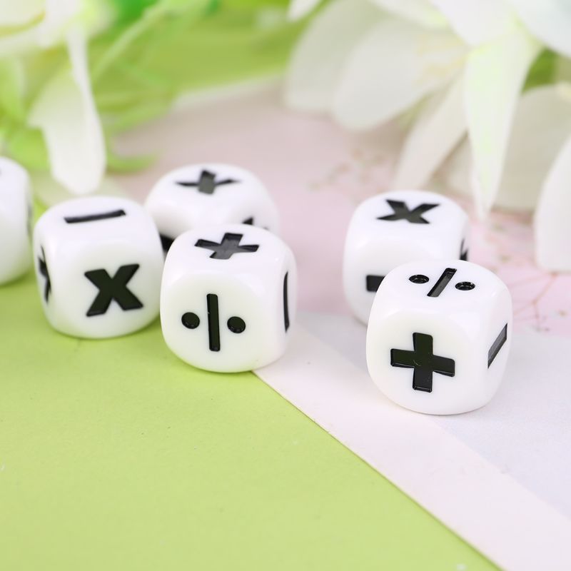 6 PCS Símbolo de suma y resta Dados Asistente de operación Accesorios Dados de multiplicación y división