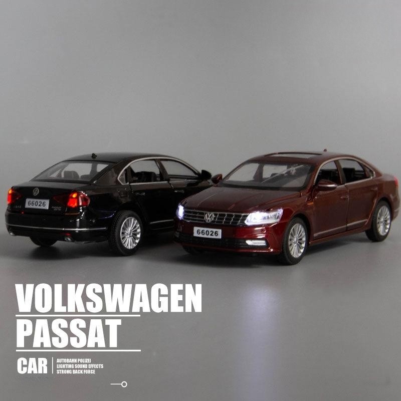 1/32 Volkswagen Passat Toy Car Model Diecast Alloy Metal Miniature Sound & Light Pull Back 1:32 Collection Gift For Boy Children