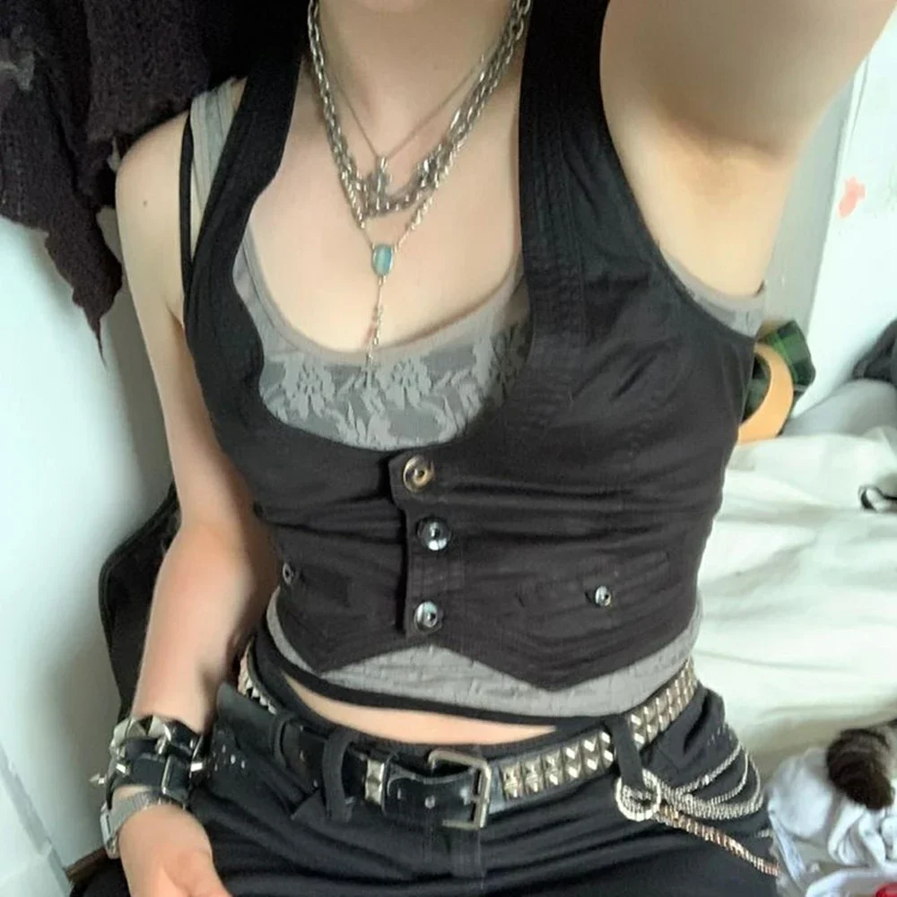 Combhasaki Y2K Vintage Damen Einfarbig Unregelmäßiger Saum Crop Weste Button-Down U-förmiger Hals Ästhetische Grunge Weste Tops