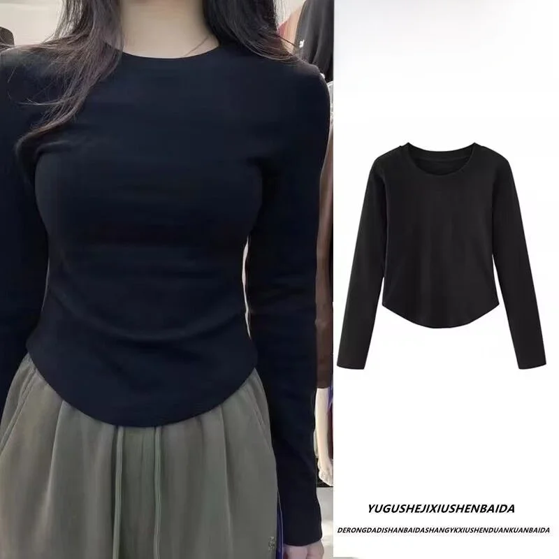 両面ベルベット白長袖女性のベースシャツ秋冬暖かいファッショナブルなウエストシンチボトム裾 Tシャツ