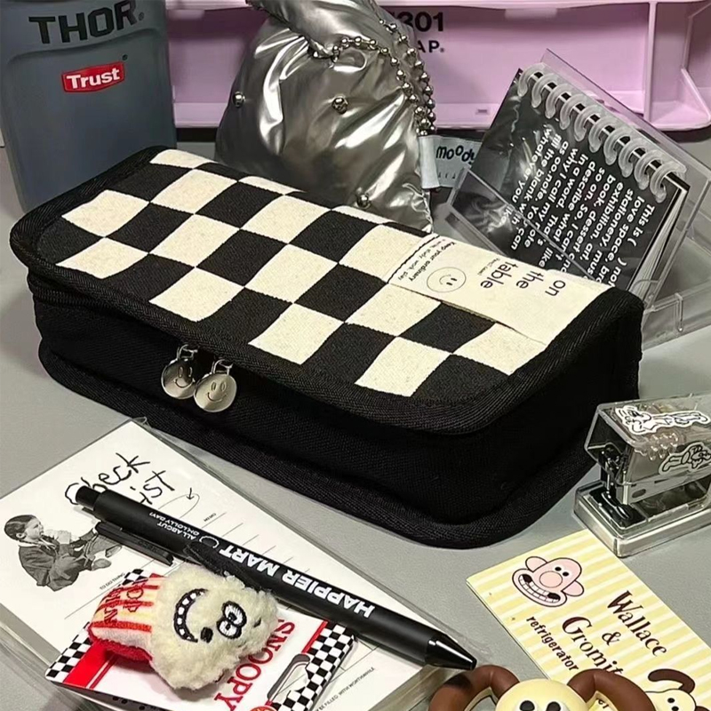 Simples preto e branco lápis caso xadrez saco de lápis kawaii papelaria saco de armazenamento para crianças meninas de volta às aulas material presente