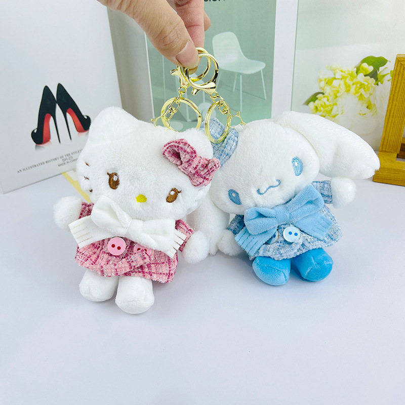 Sanrioed Kawaii Hello Kitty Kuromi Pluche Pop Speelgoed Hanger Leuke Pluche Sleutelhanger Tas Hanger Kerstcadeaus12CM