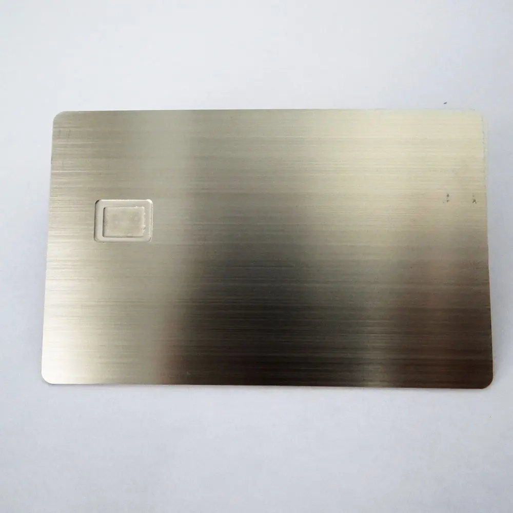 1 Chiếc Miễn Phí Vận Chuyển Trống 4442/4428 Chip Khe Cắm Kim Loại Thẻ Kinh Doanh, Kim Loại Thẻ Tín Dụng Với Dây Và Chữ Ký