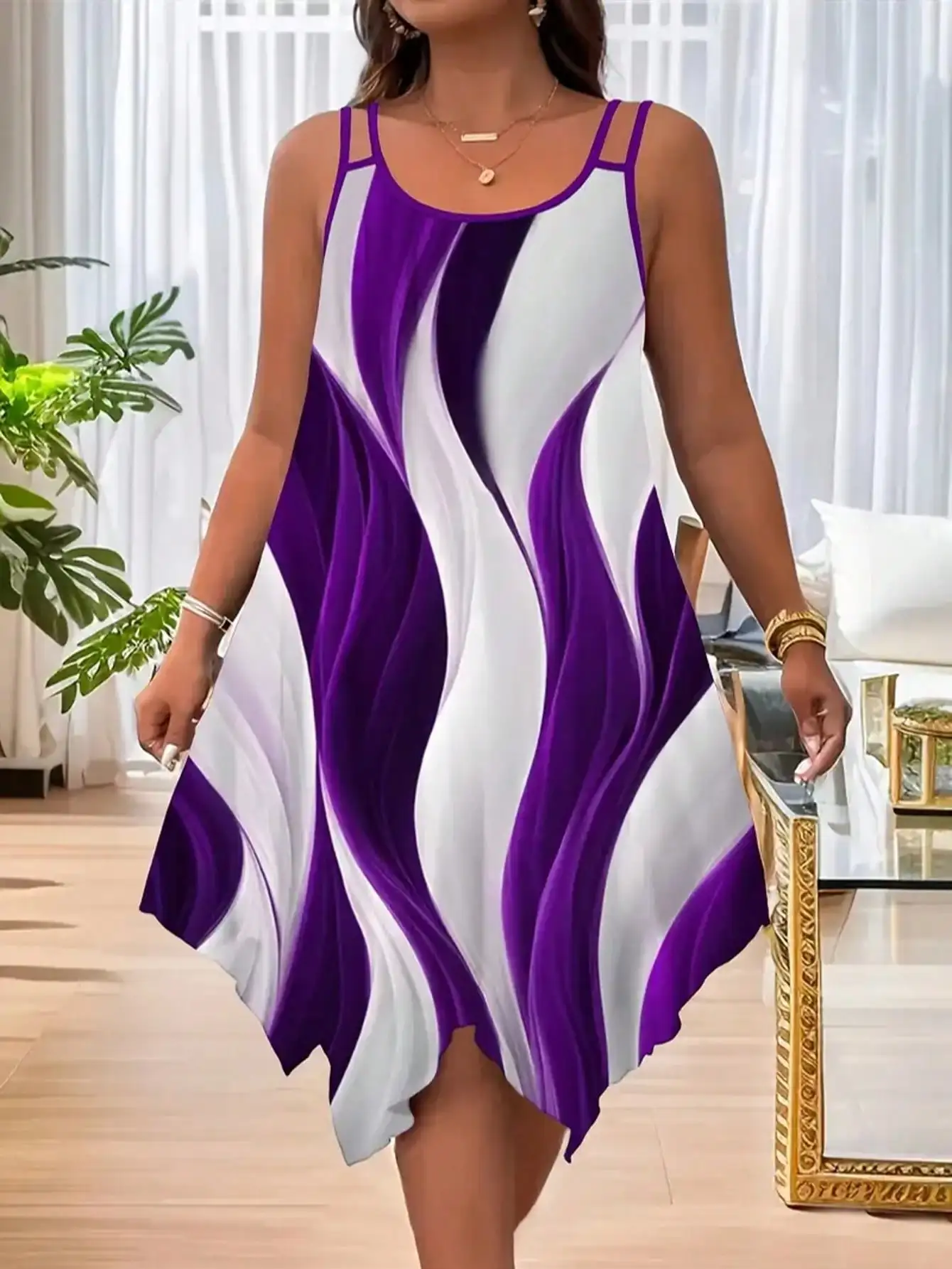 Modisches, asymmetrisches, geometrisches, gestreiftes Damenkleid in Übergröße mit doppelten Trägern