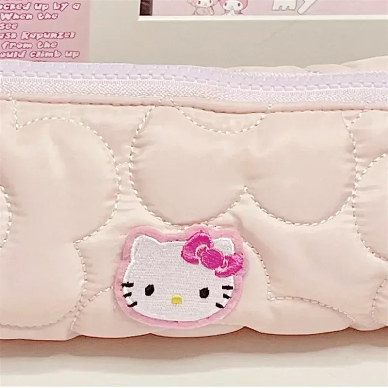 Sanrio KT Cat กระเป๋าดินสอความจุขนาดใหญ่ปากกาน่ารัก Hello Kitty กระเป๋าเครื่องสําอางนักเรียนหญิงเครื่องเขียนของขวัญ