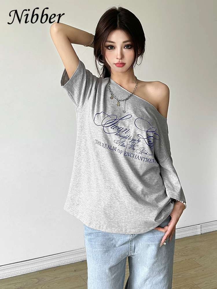 Chaud nouveau polyvalent rue atmosphère Style à la mode poussin Summertime Tops Nibber décontracté se détendre femme T-shirt lettre 2024