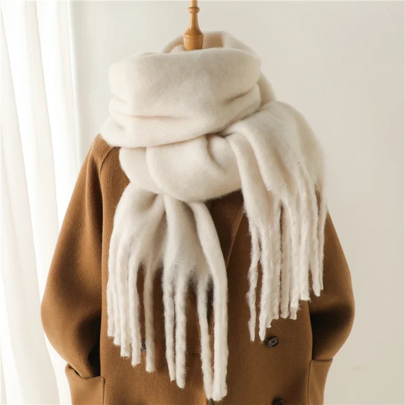 Winter Sjaal voor Vrouwen Kasjmier Warm Effen Pashmina Deken Wraps Vrouwelijke Dikke Zachte Bufanda Grote Kwastje Sjaal Lange Poncho Echarpe