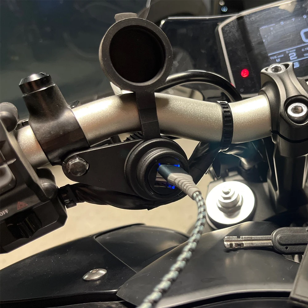 Salida USB DC para motocicleta Yamaha MT-07 MT-09 SP Tracer 900 FZ-09 FZ-07 Tracer XSR 700 12V DV Kit convertidor de salida adaptador USB